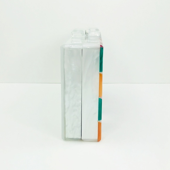 Acrylic Party Box in Triangle Multicolor - Picture 5 of 8